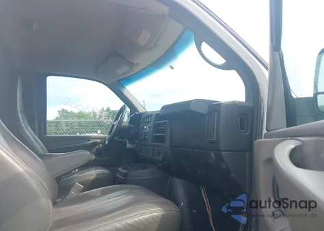 2015 Chevrolet Express 2500 Work Van from USA, damaged, VIN 1GCWGFCF6F1143899